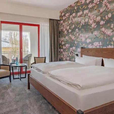 Strandhotel Heringsdorf Exterior photo